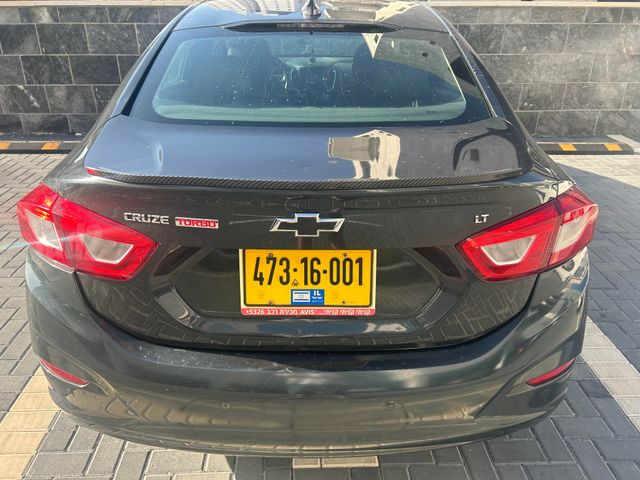 שברולט קרוז