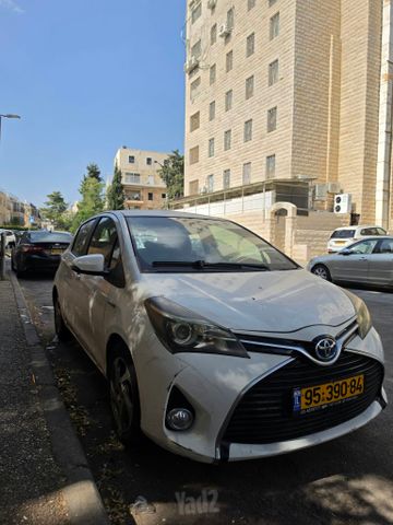 מודעת רכב טויוטה יאריס