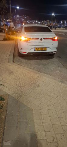 רנו מגאן
