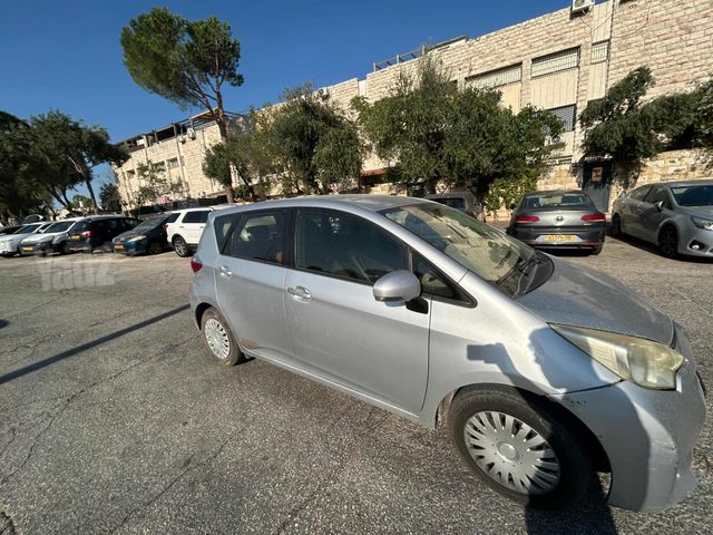 טויוטה ורסו-S
