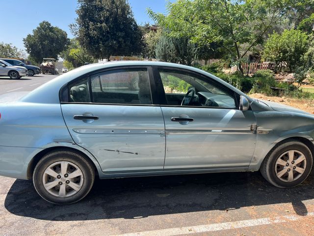 יונדאי אקסנט i25