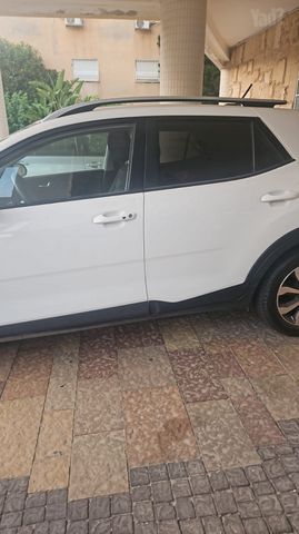 קיה סטוניק