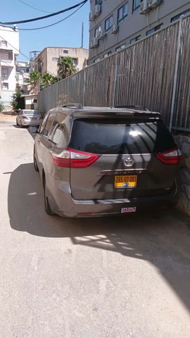 טויוטה סיינה