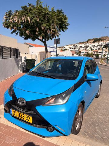 מודעת רכב טויוטה אייגו