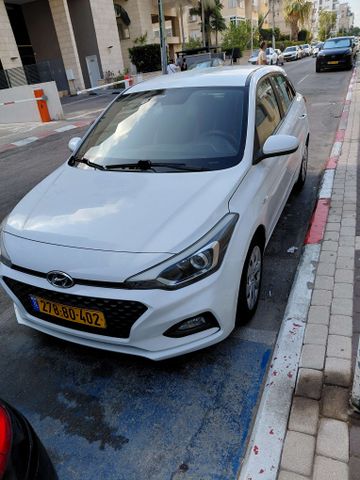 מודעת רכב יונדאי i20