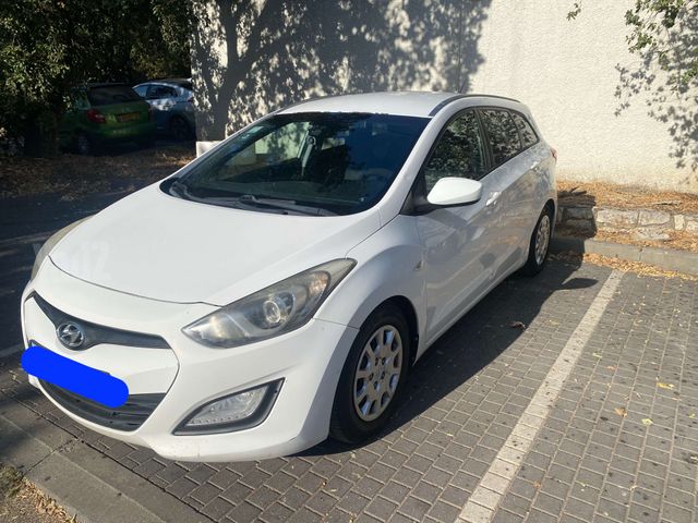 יונדאי i30