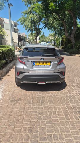 טויוטה C-HR