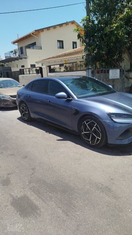 בי.ווי.די סיל