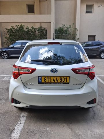 מודעת רכב טויוטה יאריס