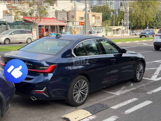 מודעת רכב ב מ וו סדרה 3