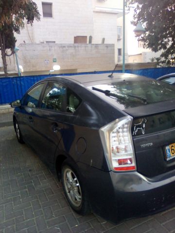 מודעת רכב טויוטה פריוס