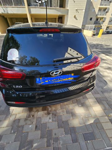 יונדאי i20
