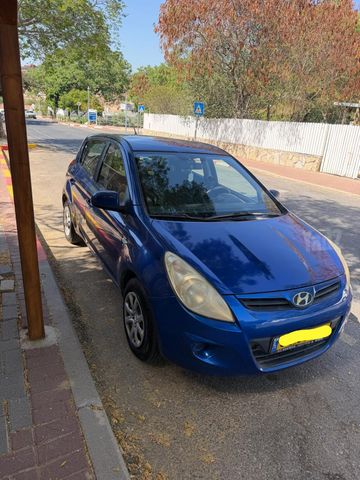 מודעת רכב יונדאי i20