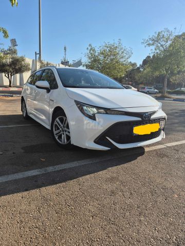 מודעת רכב טויוטה קורולה
