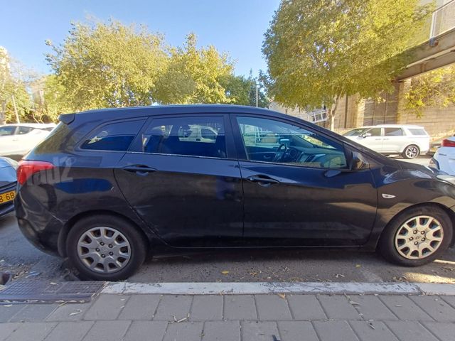 מודעת רכב יונדאי i30