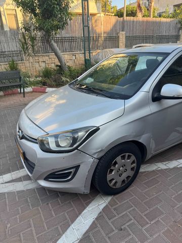 יונדאי i20