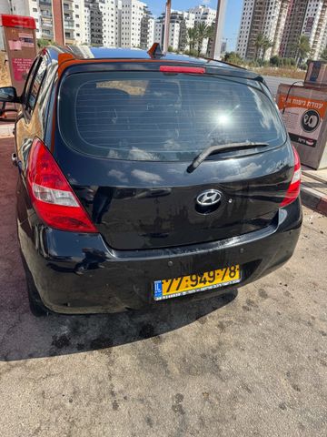 יונדאי i20