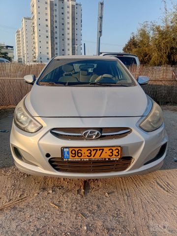 יונדאי אקסנט i25