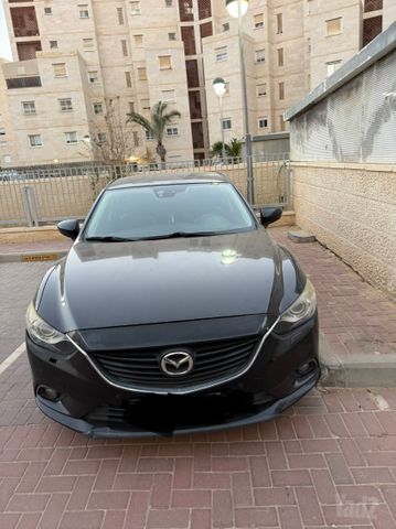 מודעת רכב מאזדה 6