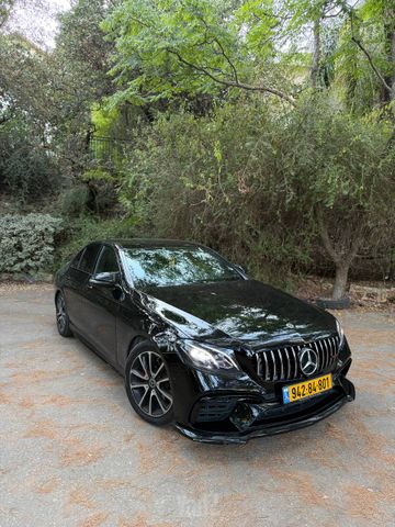 מרצדס-בנץ E-class