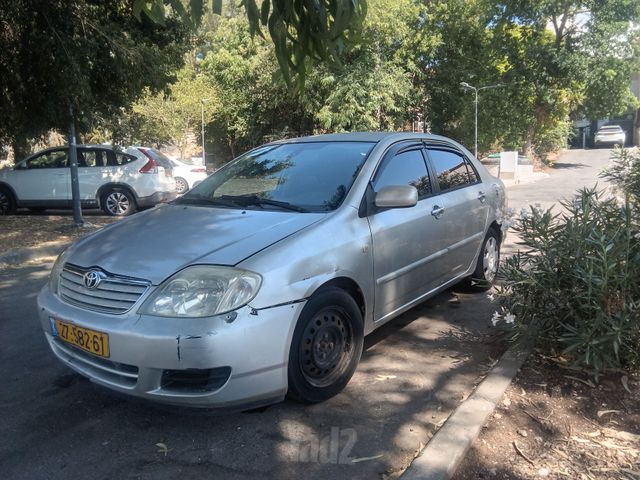טויוטה קורולה