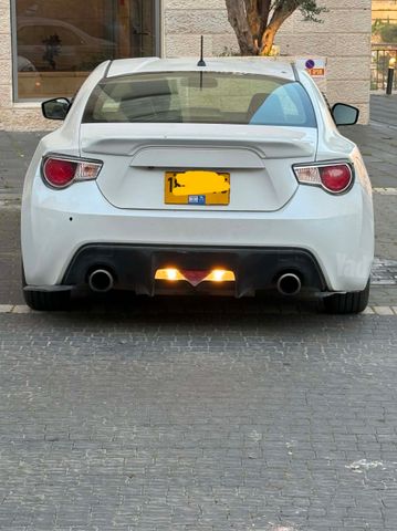 סובארו BRZ