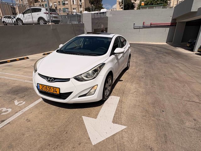 יונדאי I35