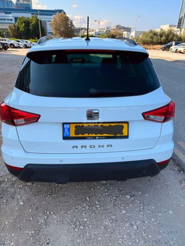 סיאט ארונה