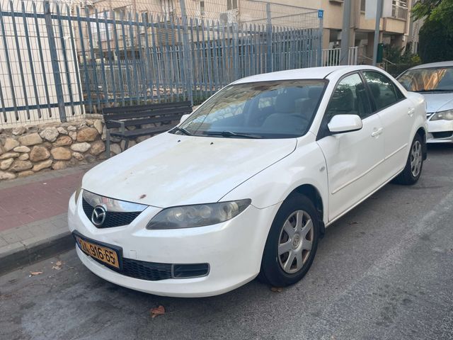 מודעת רכב מאזדה 6