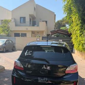 מיצובישי ספייס סטאר