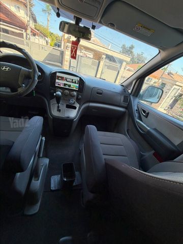 יונדאי H-1 / i800