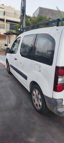 מודעת רכב פיג'ו פרטנר