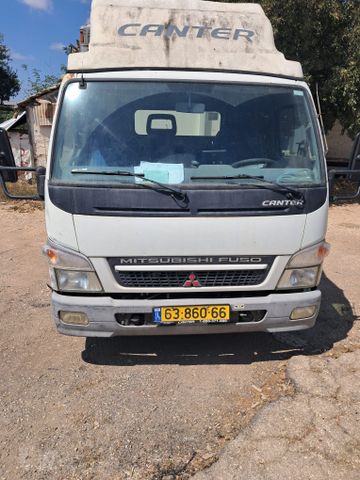מיצובישי קאנטר