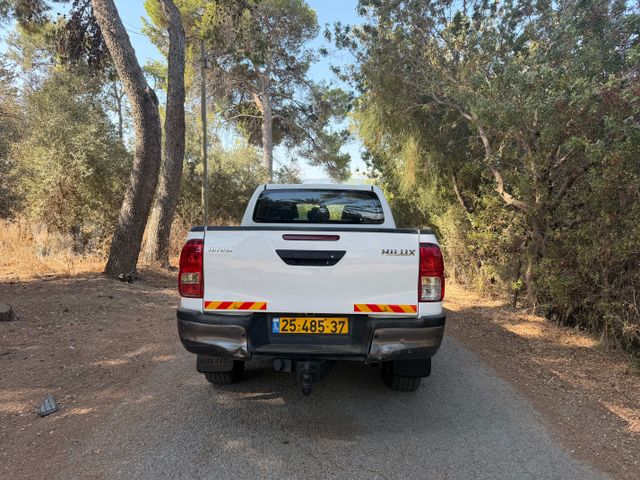 טויוטה היילקס