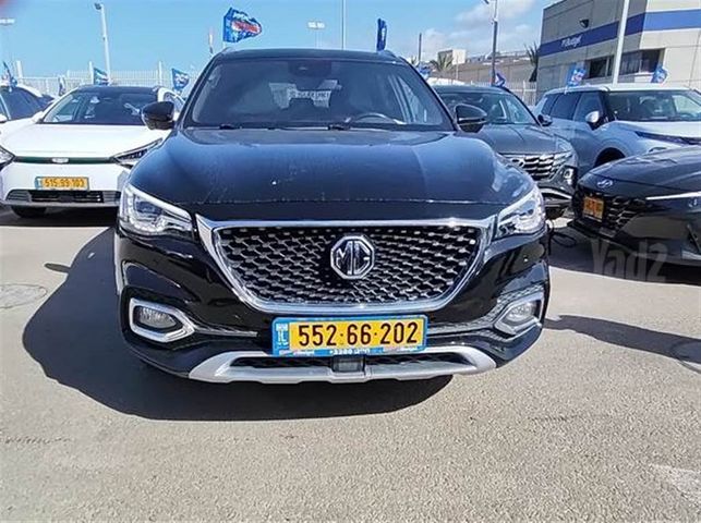 מודעת רכב אם ג'י EHS PHEV