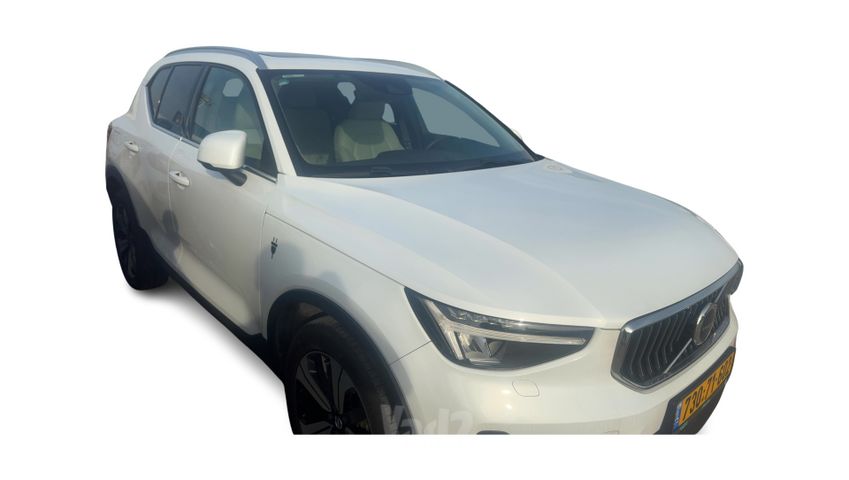 מודעת רכב וולוו XC40
