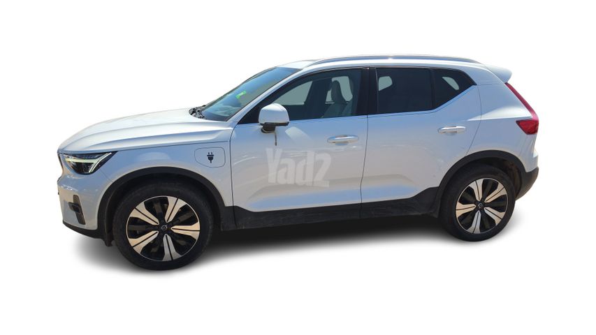 וולוו XC40