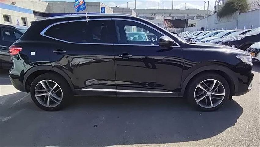 מודעת רכב אם ג'י EHS PHEV 2