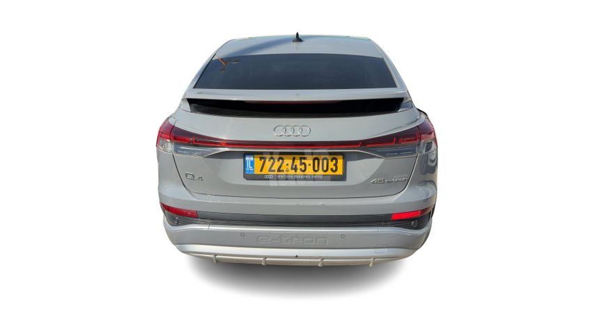 אאודי Q4 e-tron