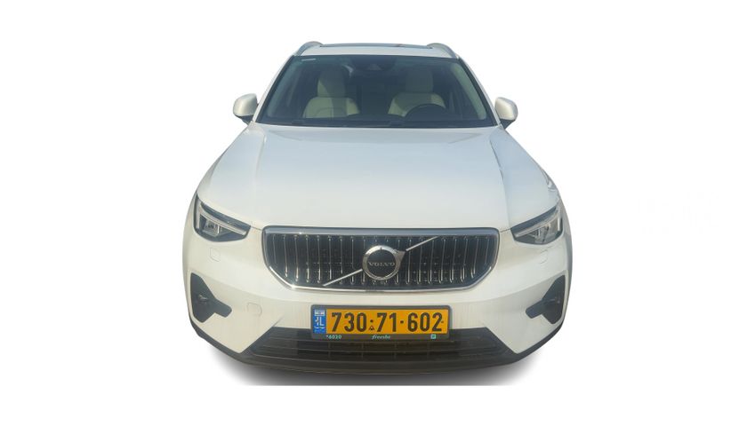 וולוו XC40