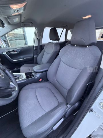 טויוטה RAV4