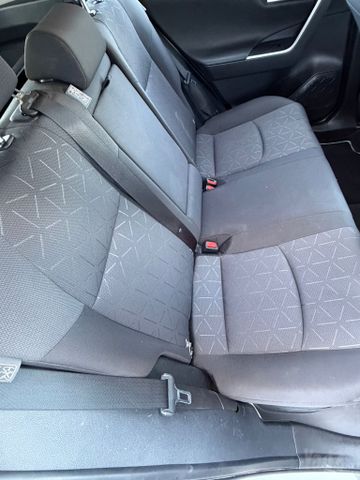 טויוטה RAV4