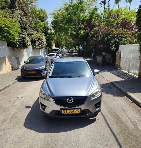 מודעת רכב מאזדה CX-5