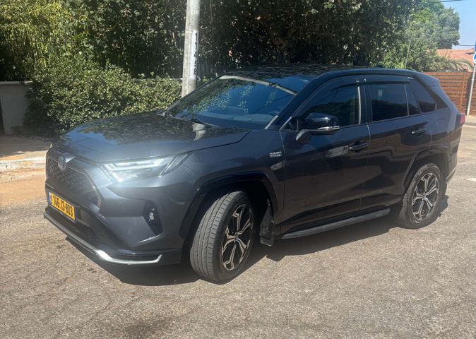 טויוטה RAV4