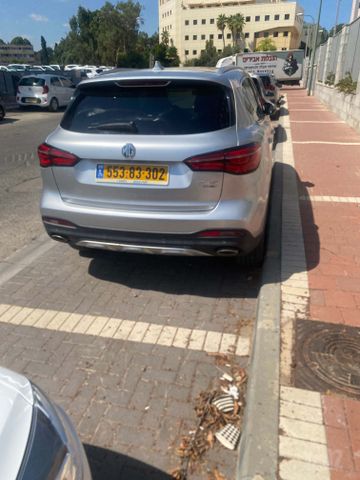 אם ג'י EHS PHEV
