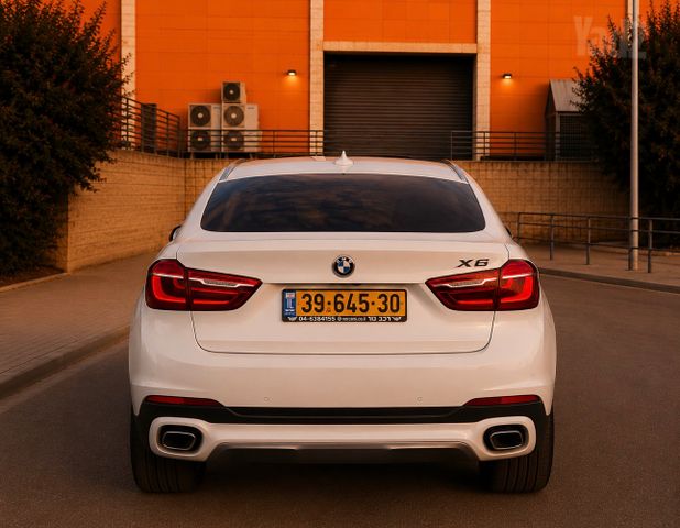 ב מ וו X6