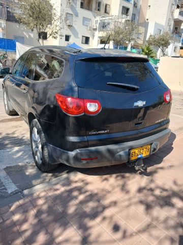 שברולט טראוורס