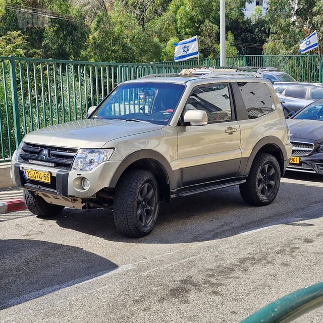 מיצובישי פג'רו