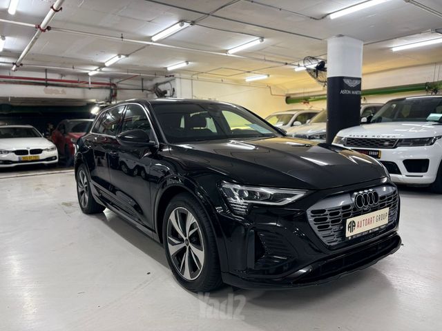 אאודי Q8 e-tron