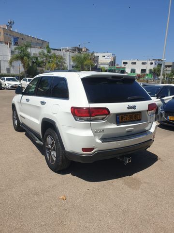 ג'יפ גרנד צ'ירוקי